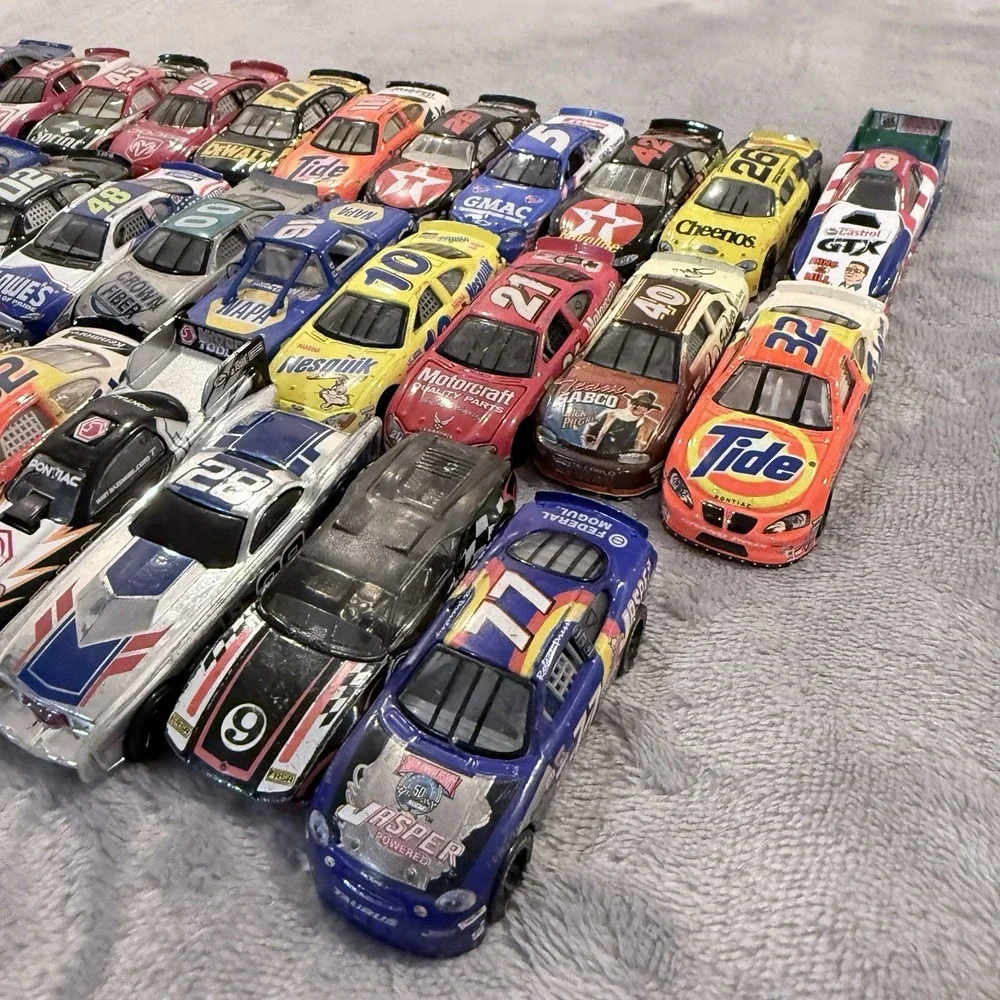 NASCAR 1:64 Diecast Car Lot (32) Loose Stock Cars Tide Sprint NAPA Matco Racing